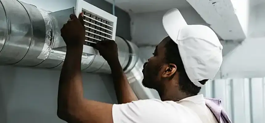 Our Licensed And Insured Cleaners in Crown Point, IN